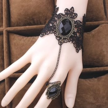 High Quality Black Lace Bracelet Finger Hand Chain Harness Women Bracelet Metal Crystal Charm Steampunk Lady Vintage Jewelry 3