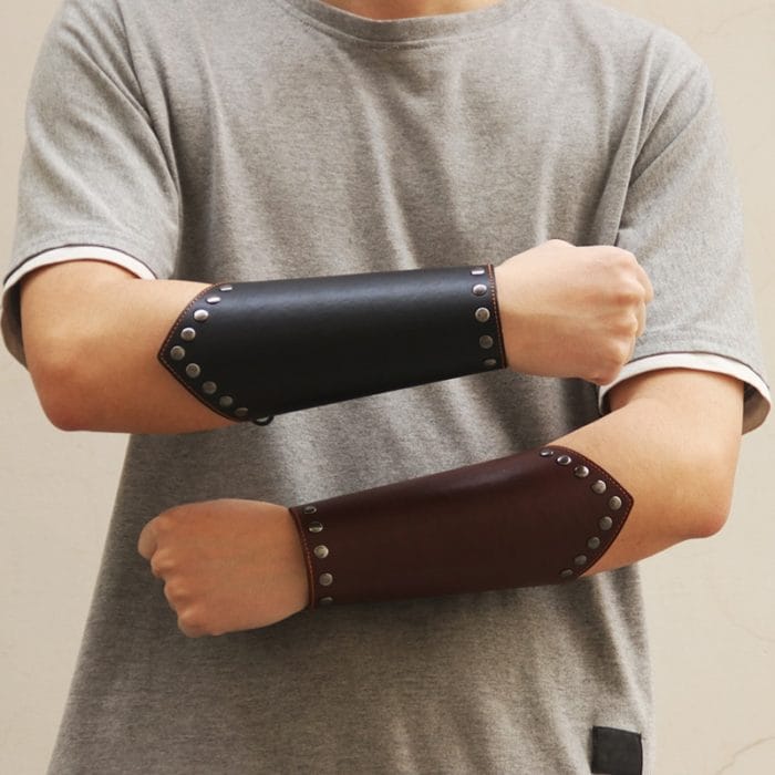 One Piece Men PU Leather Arm Warmers Lace-Up Gauntlet Wristband Bracer Protective Arm Armor Cuff Cross String Steampunk Cosplay 4