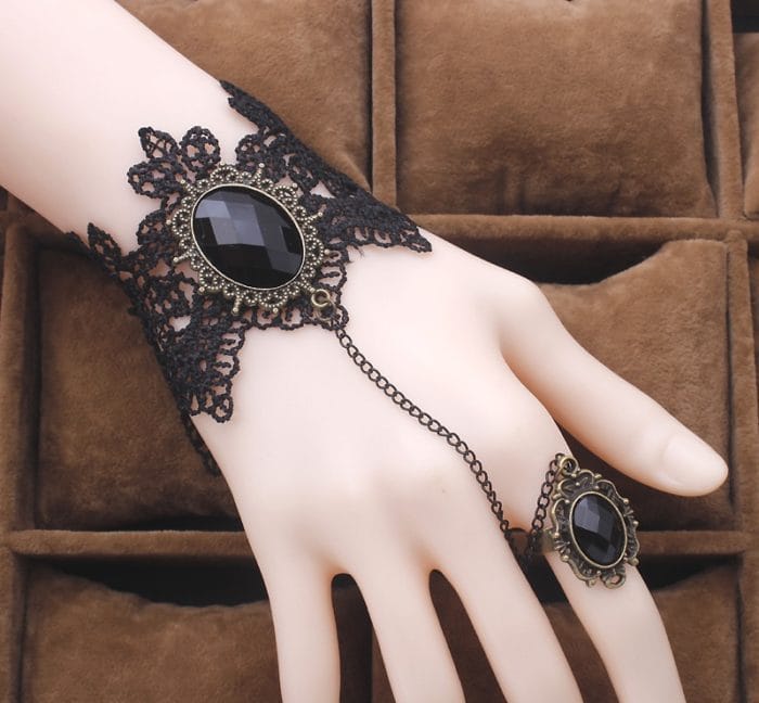 High Quality Black Lace Bracelet Finger Hand Chain Harness Women Bracelet Metal Crystal Charm Steampunk Lady Vintage Jewelry 1
