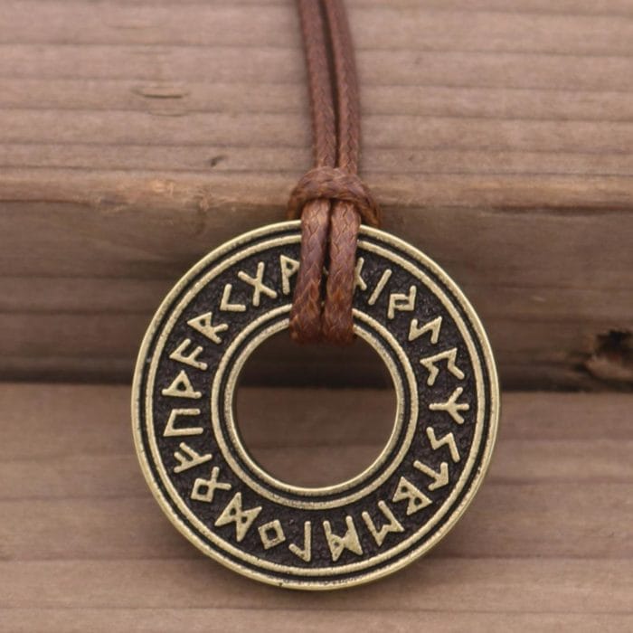 Pagan Elder Futhark Runes Vintage Jewelry Runic Vegvisir Compass Pendant Viking Necklace Men Women Norse Amulet Talisman Jewerly 2