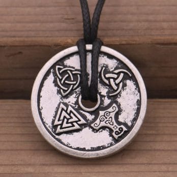Pagan Elder Futhark Runes Vintage Jewelry Runic Vegvisir Compass Pendant Viking Necklace Men Women Norse Amulet Talisman Jewerly 4